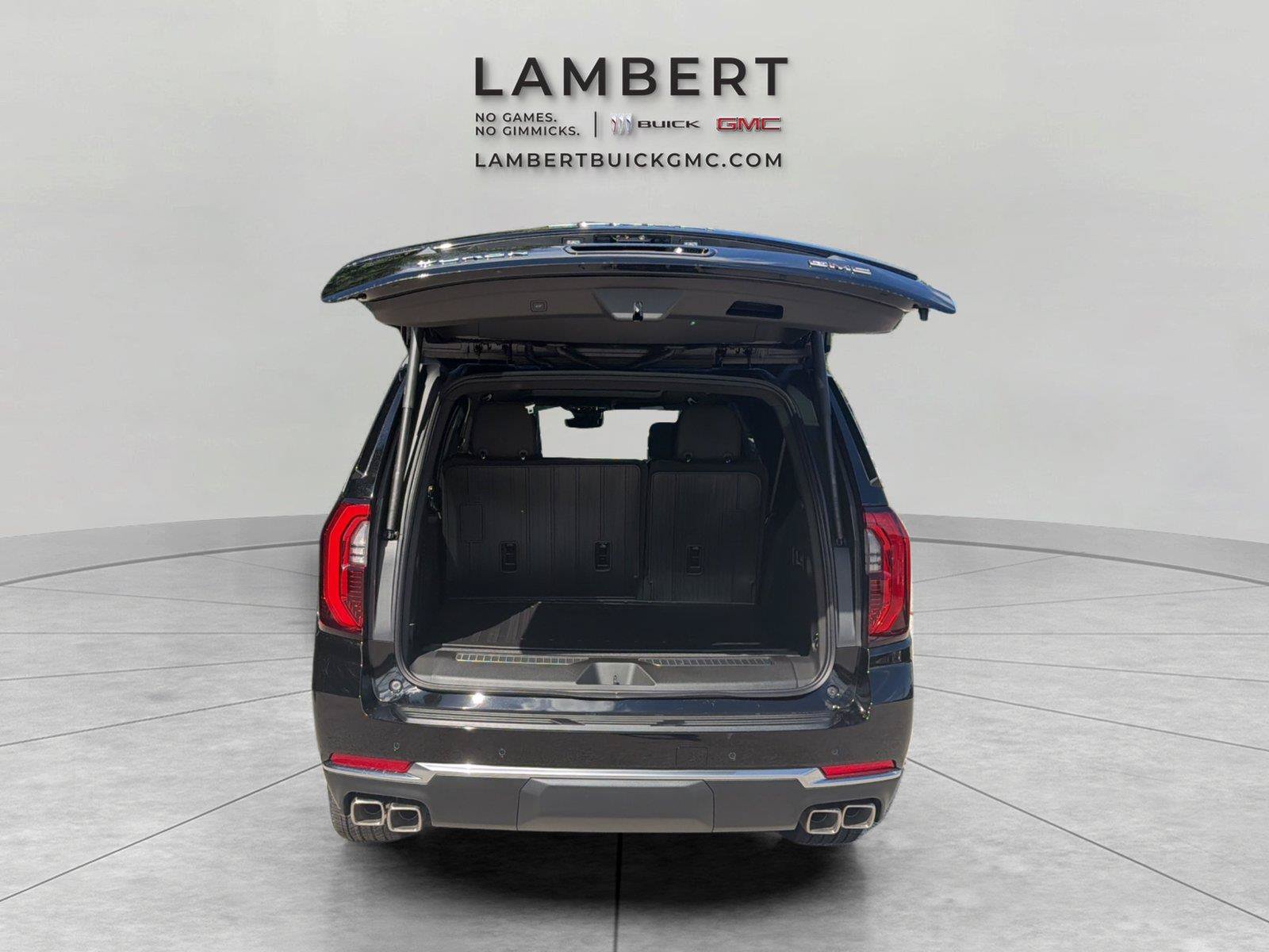 New 2026 GMC Yukon XL Denali w/ Denali Reserve Package AWD/4WD image 5