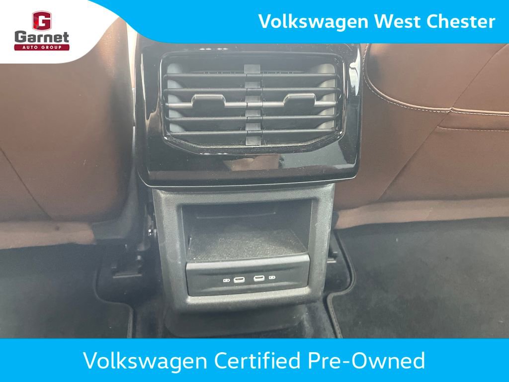 Certified 2023 Volkswagen ID.4 Pro AWD/4WD image 36