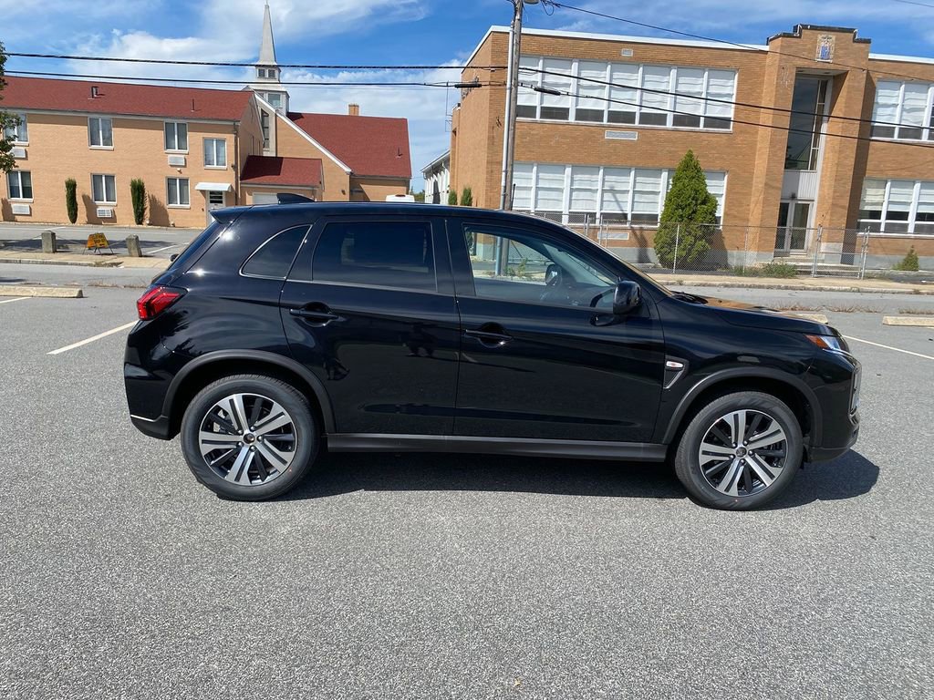 New 2025 Mitsubishi Outlander Sport ES image 4
