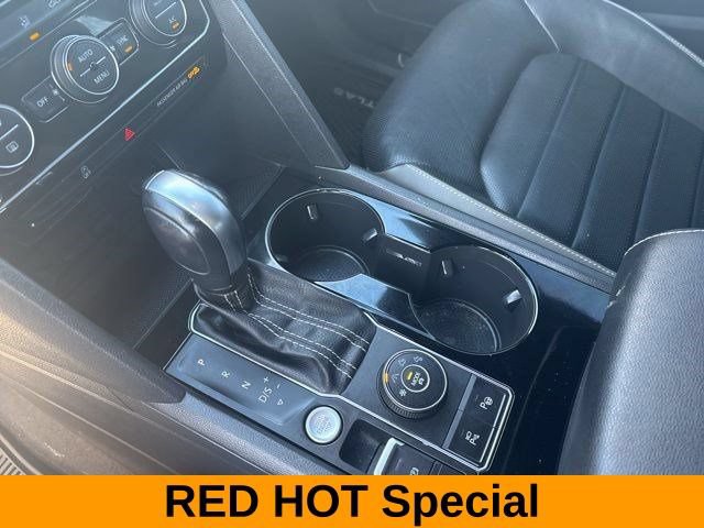 Used 2021 Volkswagen Atlas Cross Sport SEL Premium R-Line AWD/4WD image 26