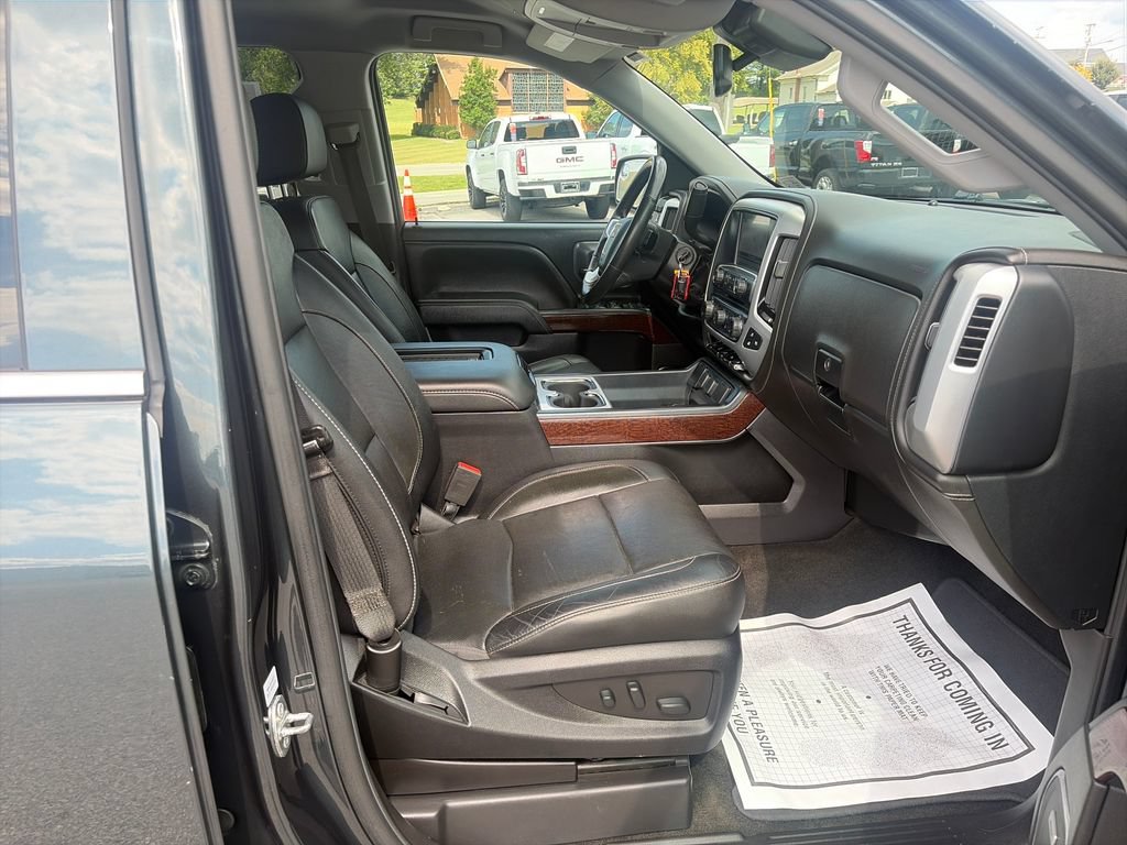 Used 2018 GMC Sierra 1500 SLT AWD/4WD image 41