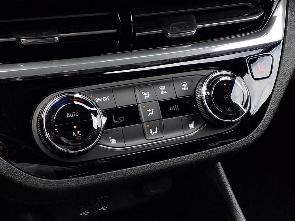 New 2026 Buick Envista Sport Touring w/ Convenience I Package FWD image 21