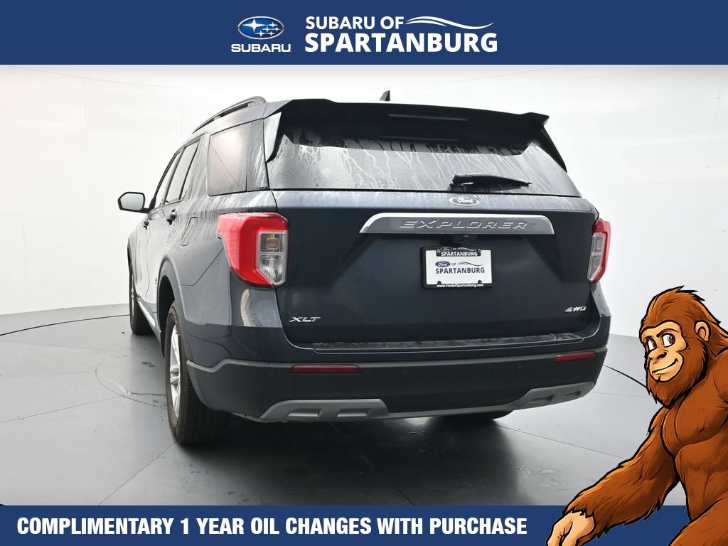 Used 2023 Ford Explorer XLT w/ Equipment Group 202A AWD/4WD image 7