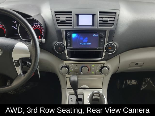 Used 2013 Toyota Highlander Plus AWD/4WD image 20