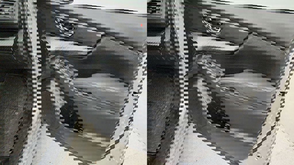 Used 2022 Subaru Ascent Onyx Edition image 28