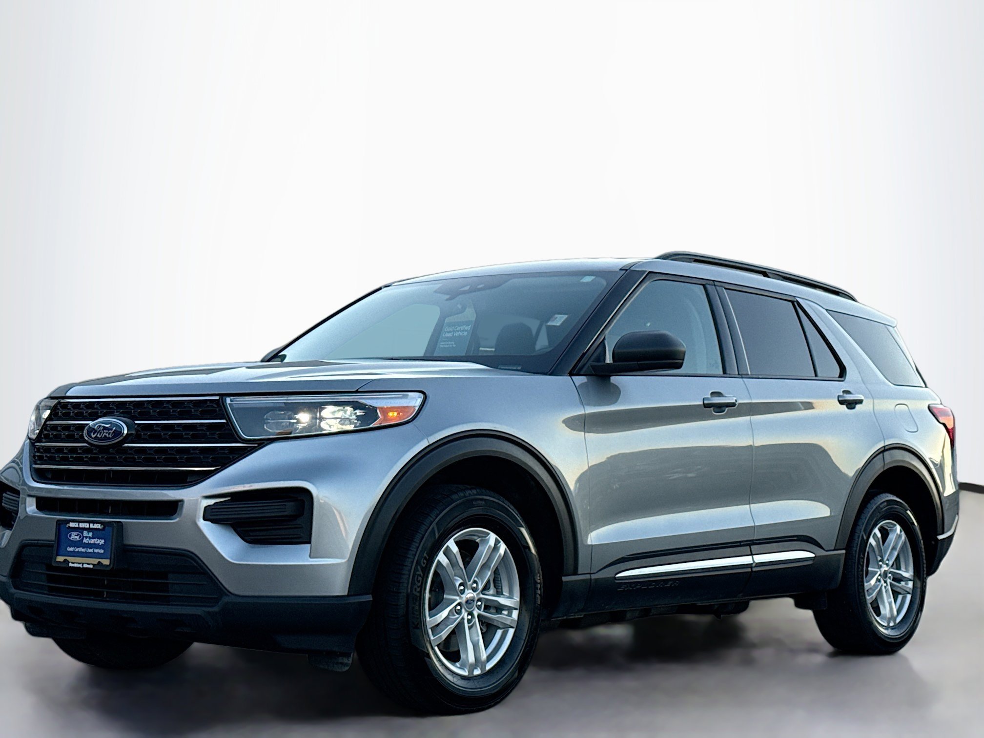 Certified 2023 Ford Explorer XLT w/ Class IV Trailer Tow Package image 13