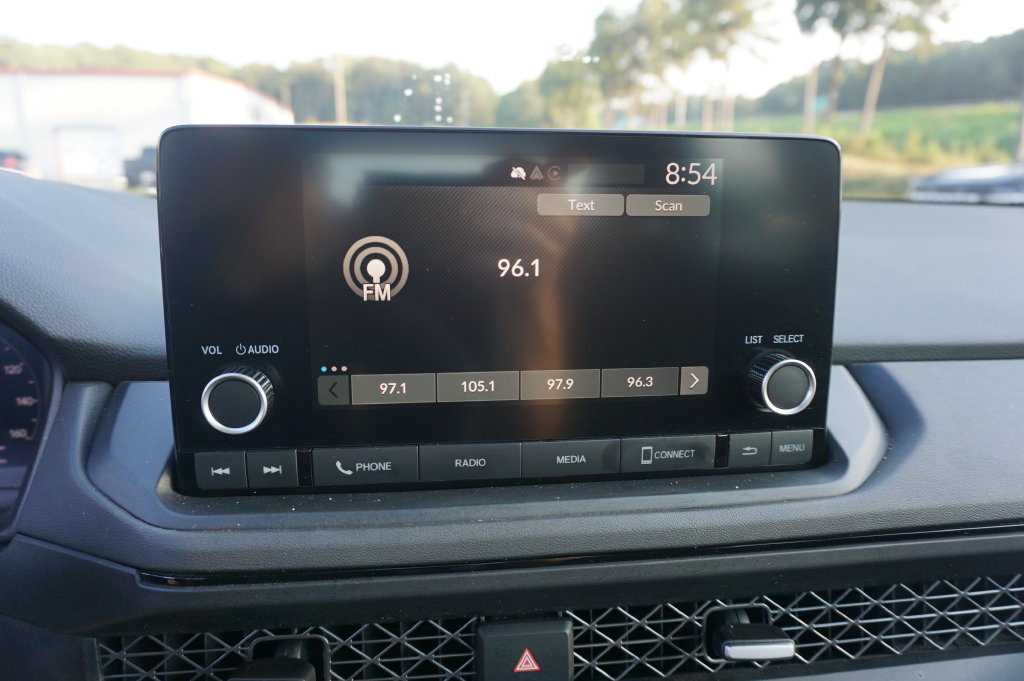 Used 2023 Honda Accord EX image 10