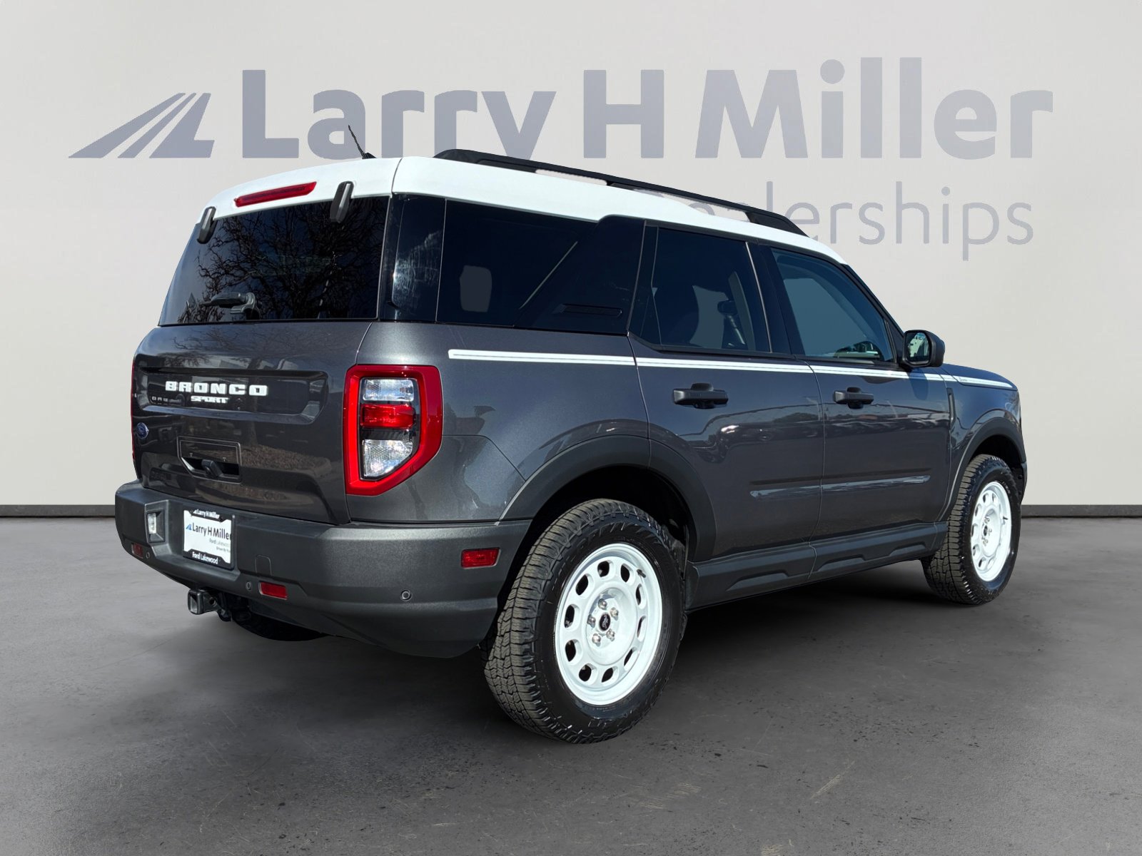 Certified 2023 Ford Bronco Sport Heritage w/ Heritage Convenience Package AWD/4WD image 5