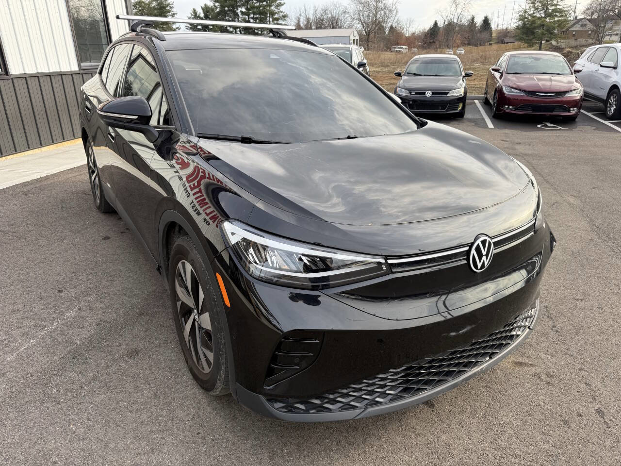 Used 2024 Volkswagen ID.4 2WD image 4