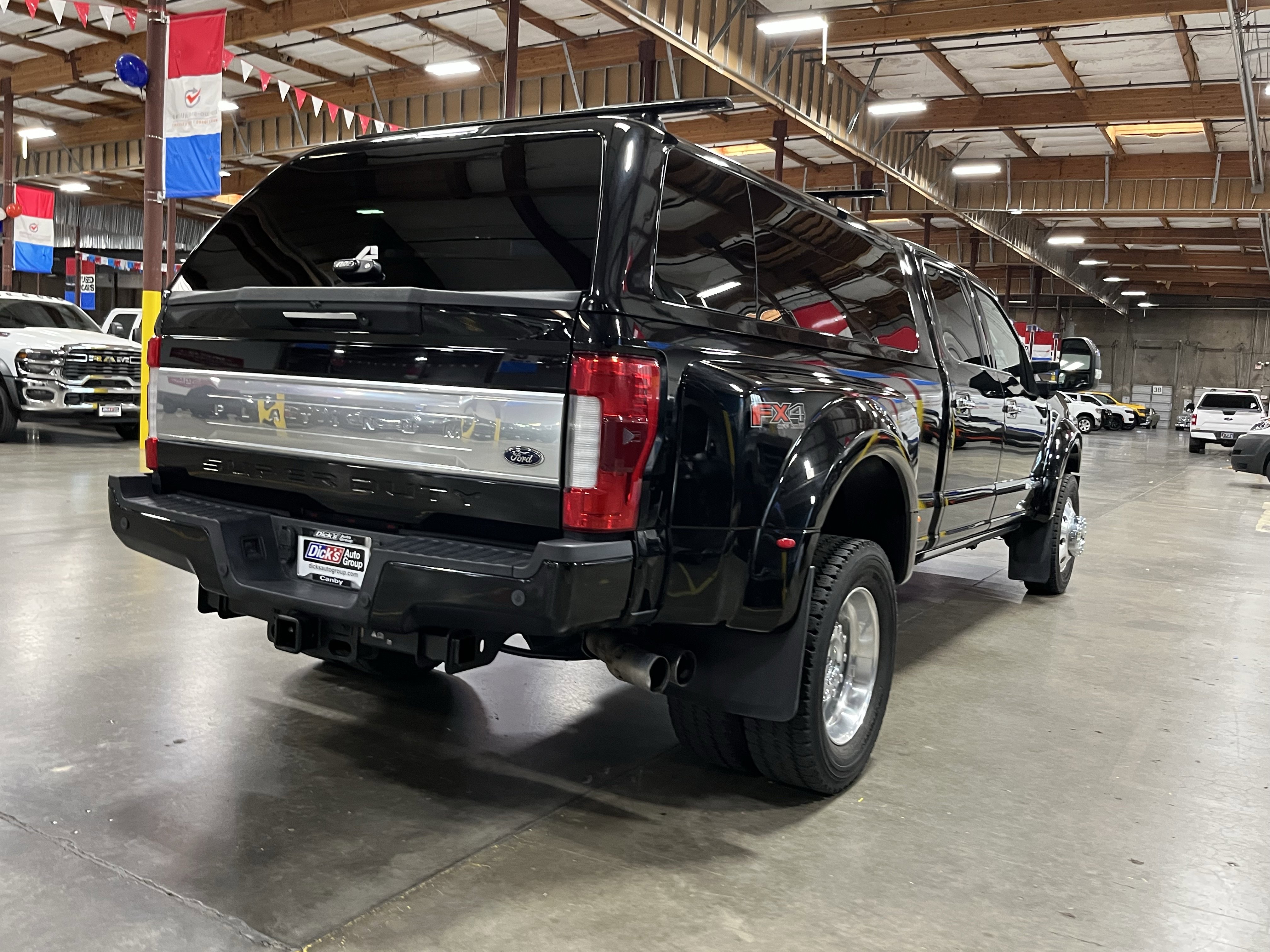 Used 2018 Ford F450 Platinum w/ Platinum Ultimate Package AWD/4WD image 5