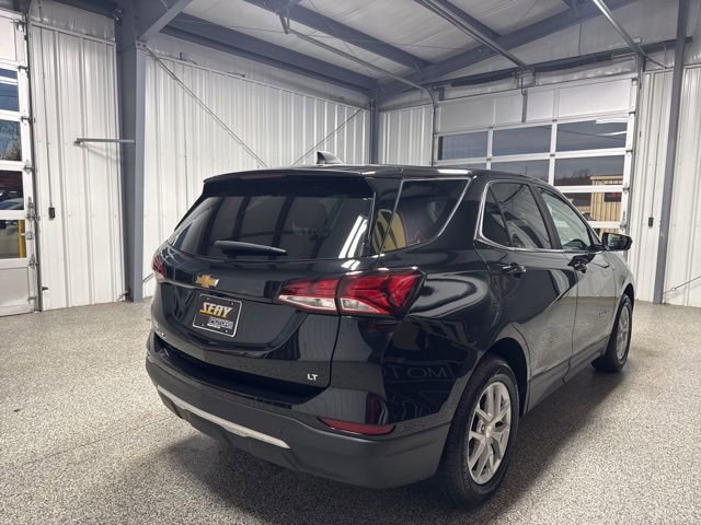 Used 2023 Chevrolet Equinox LT image 19