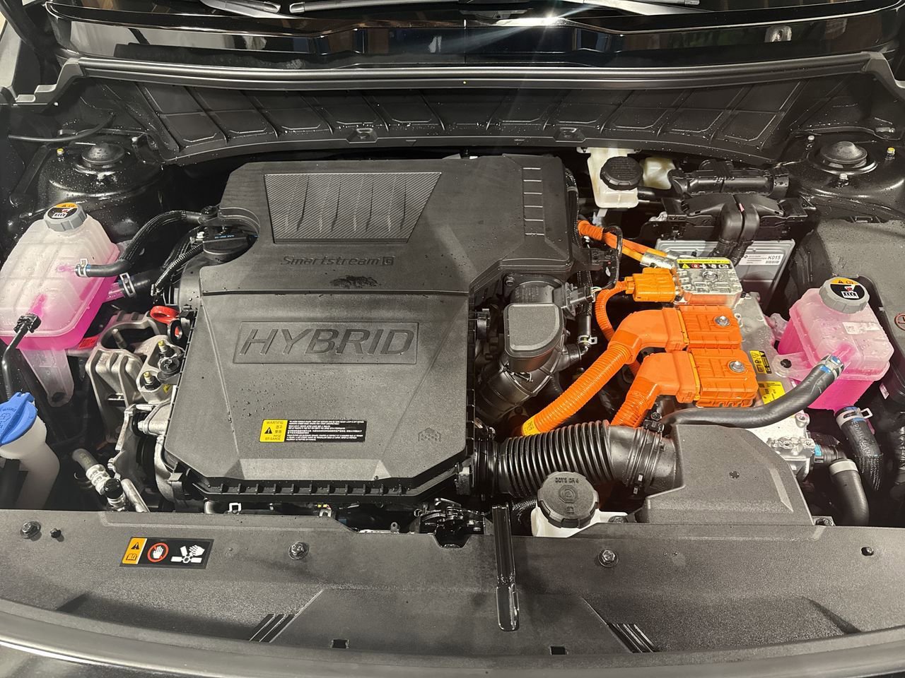 Certified 2025 Kia Niro SX Touring image 33