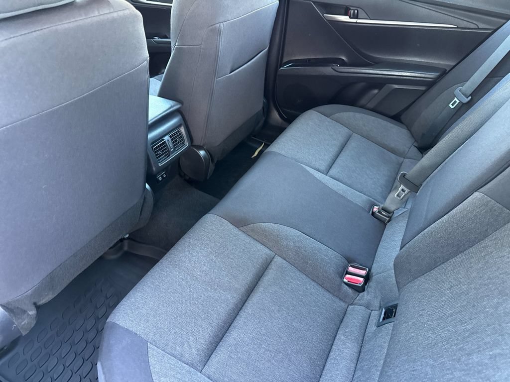 Used 2025 Toyota Camry LE FWD image 12