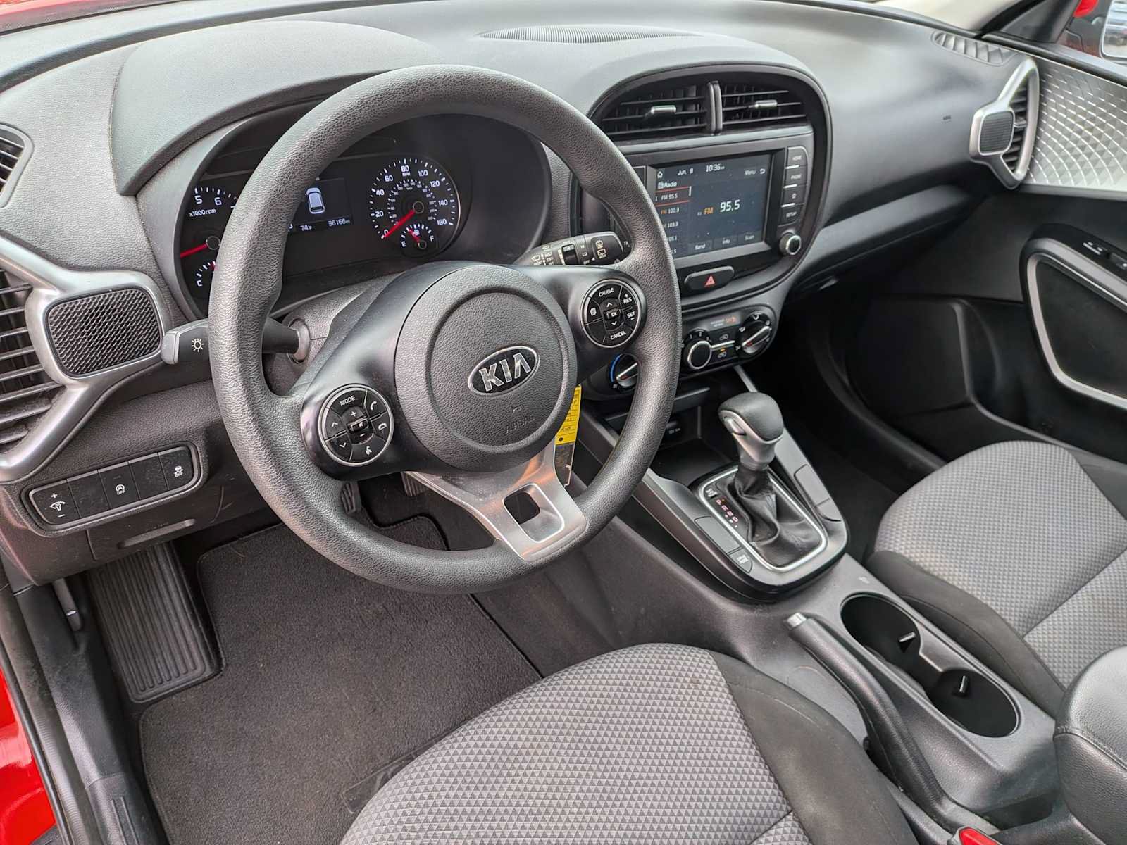 Used 2021 Kia Soul LX FWD image 14