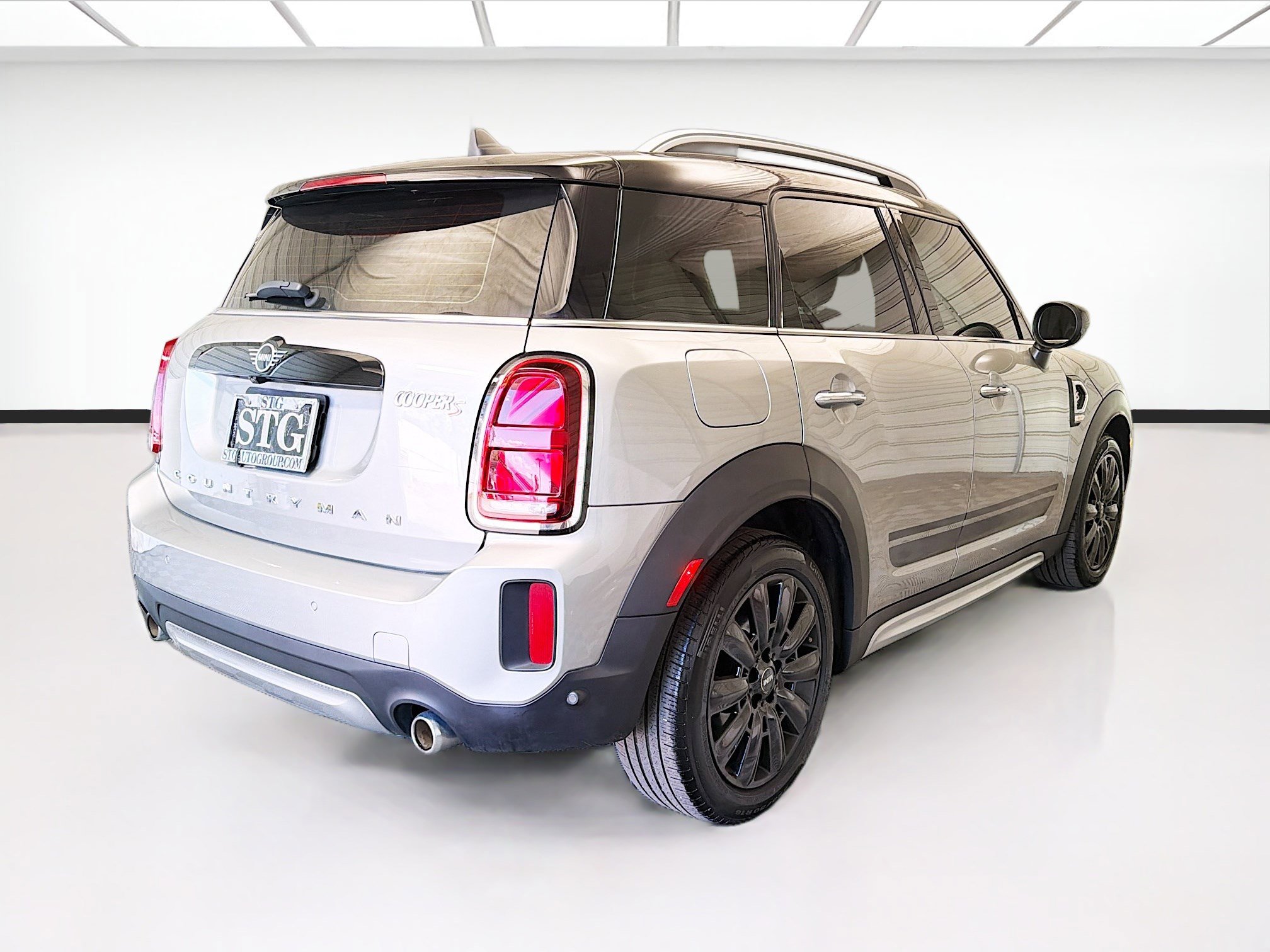 Used 2024 MINI Cooper Countryman S FWD image 4