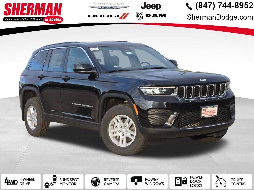 New 2025 Jeep Grand Cherokee Laredo w/ MOPAR Finishing Package video 1