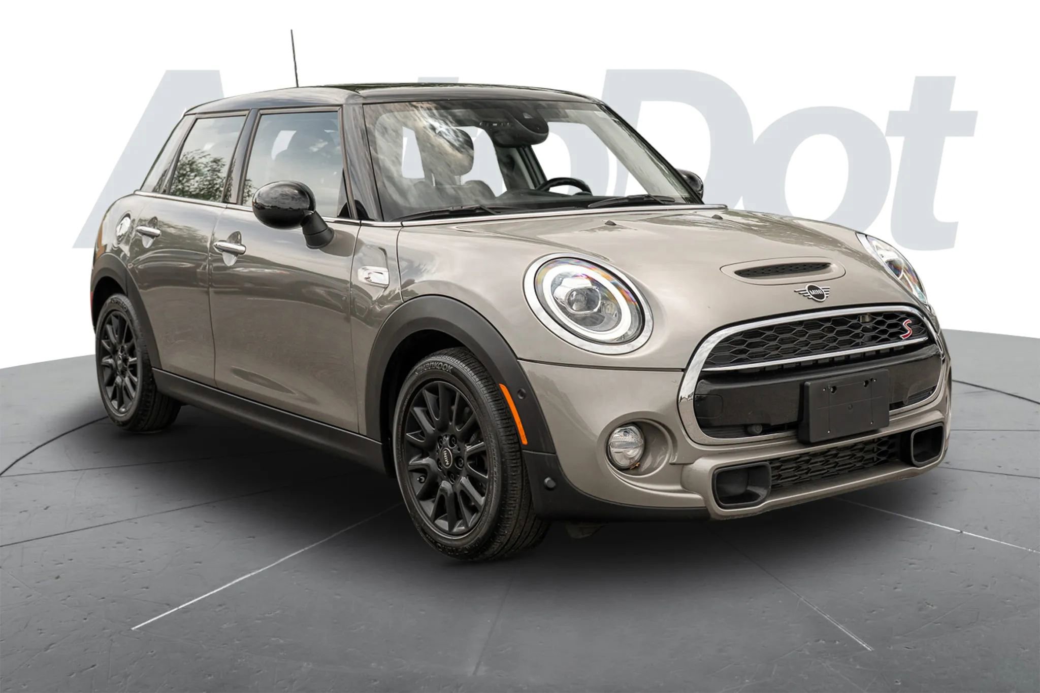 Used 2019 MINI Cooper S FWD image 4