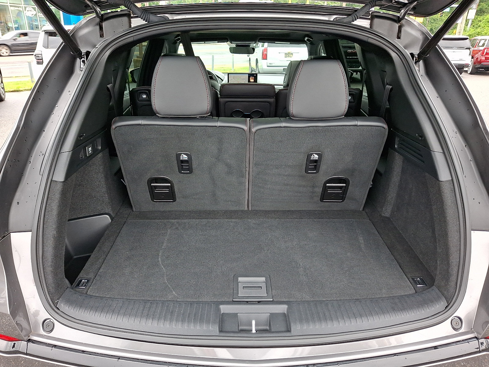 Used 2023 Acura MDX A-Spec AWD/4WD image 33