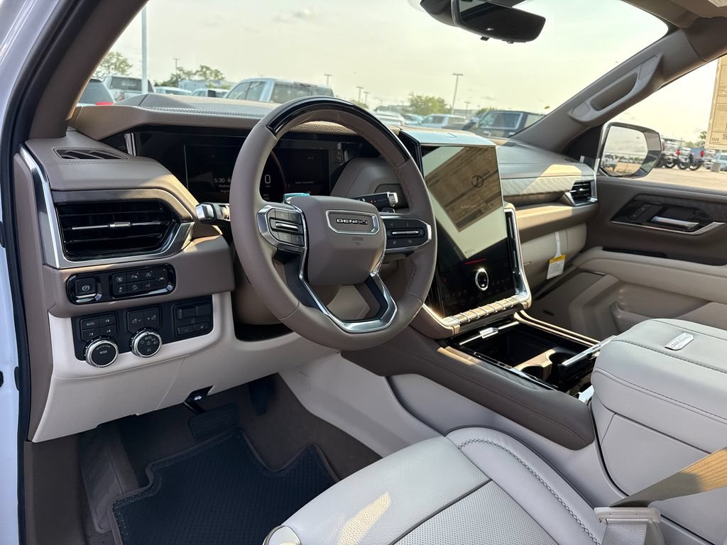 New 2026 GMC Yukon XL Denali w/ Denali Reserve Package AWD/4WD image 17