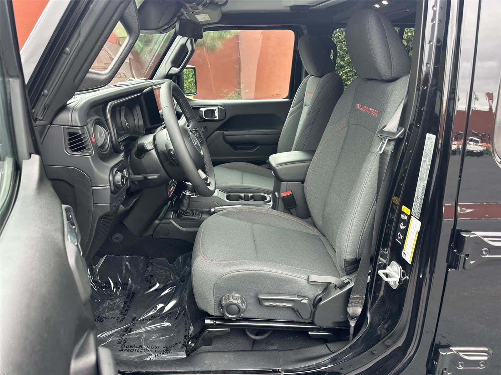 Used 2026 Jeep Wrangler Unlimited Rubicon AWD/4WD image 12