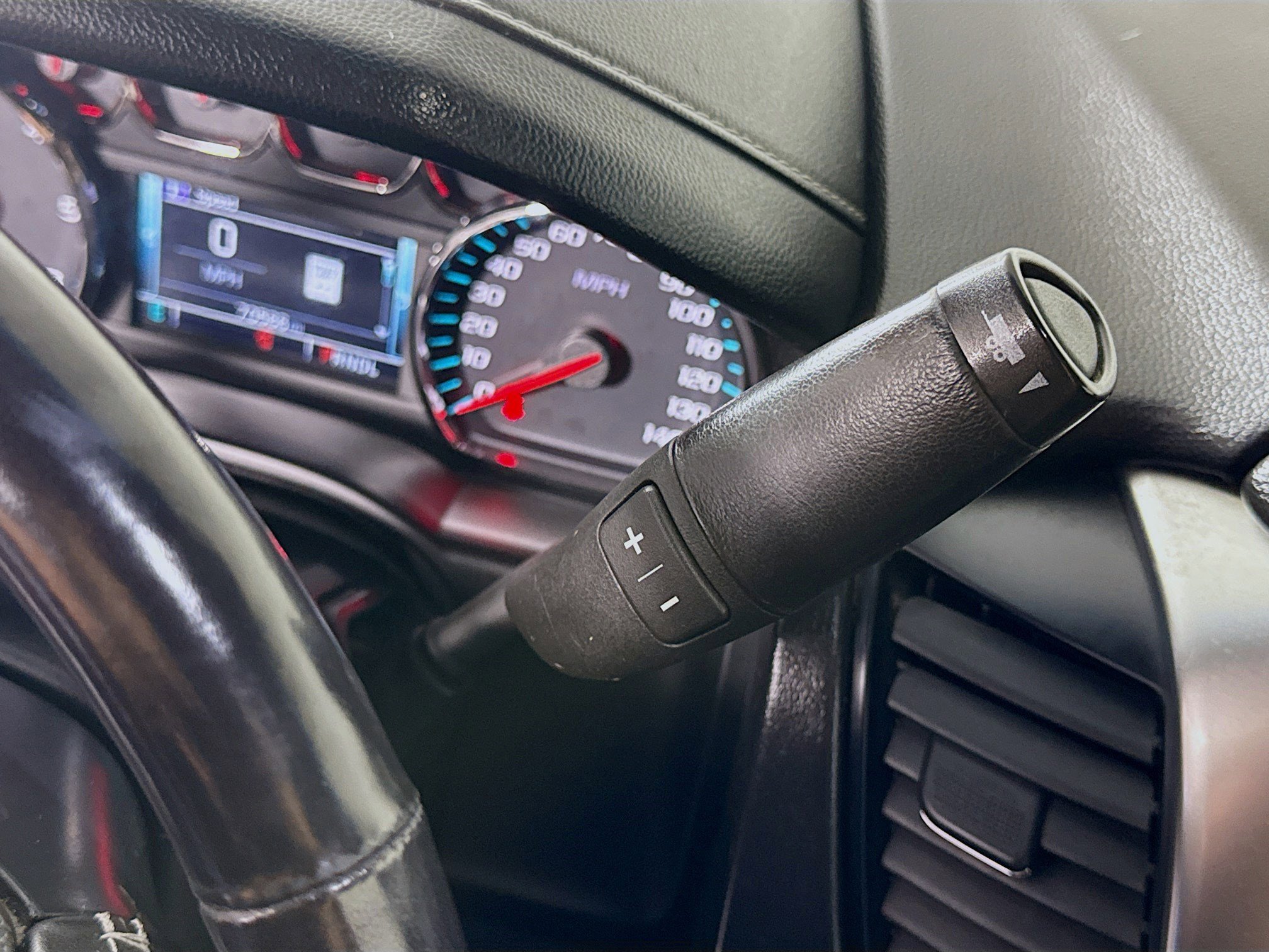 Used 2019 Chevrolet Tahoe LT image 20