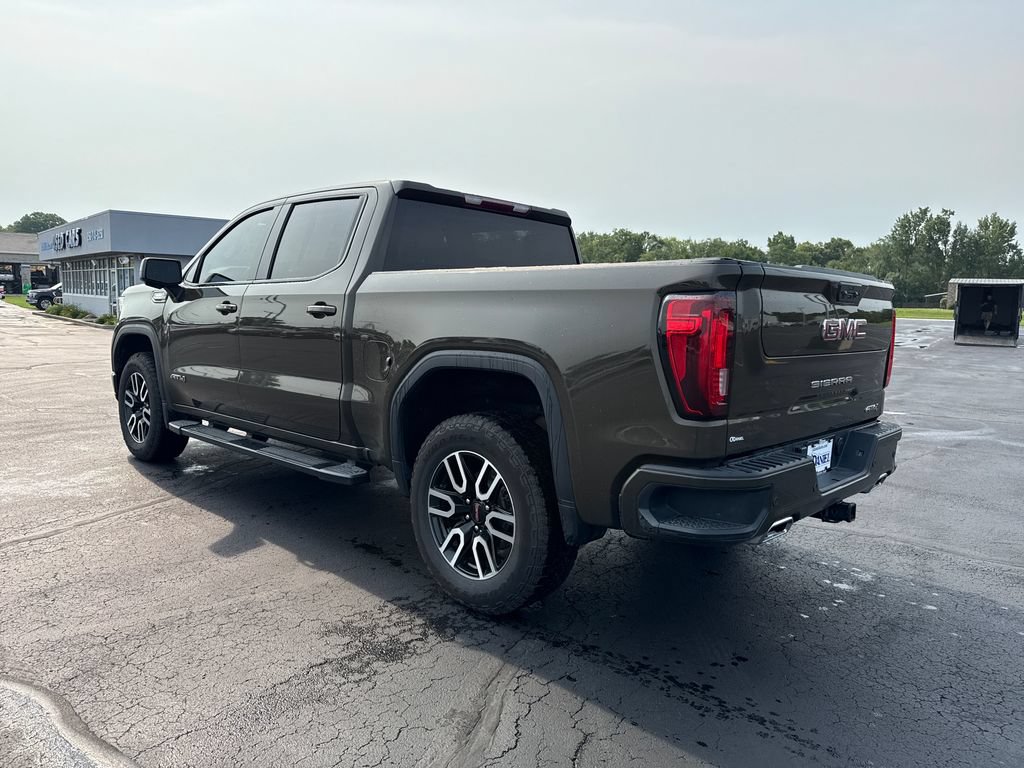 Used 2024 GMC Sierra 1500 AT4 AWD/4WD image 2