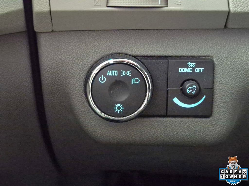 Used 2010 Chevrolet Traverse LT w/ Personal Connectivity Package FWD image 16