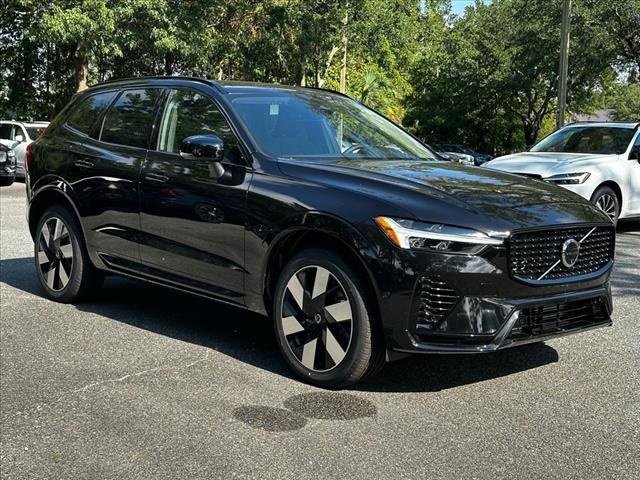 New 2025 Volvo XC60 T8 Plus w/ Climate Package video 2