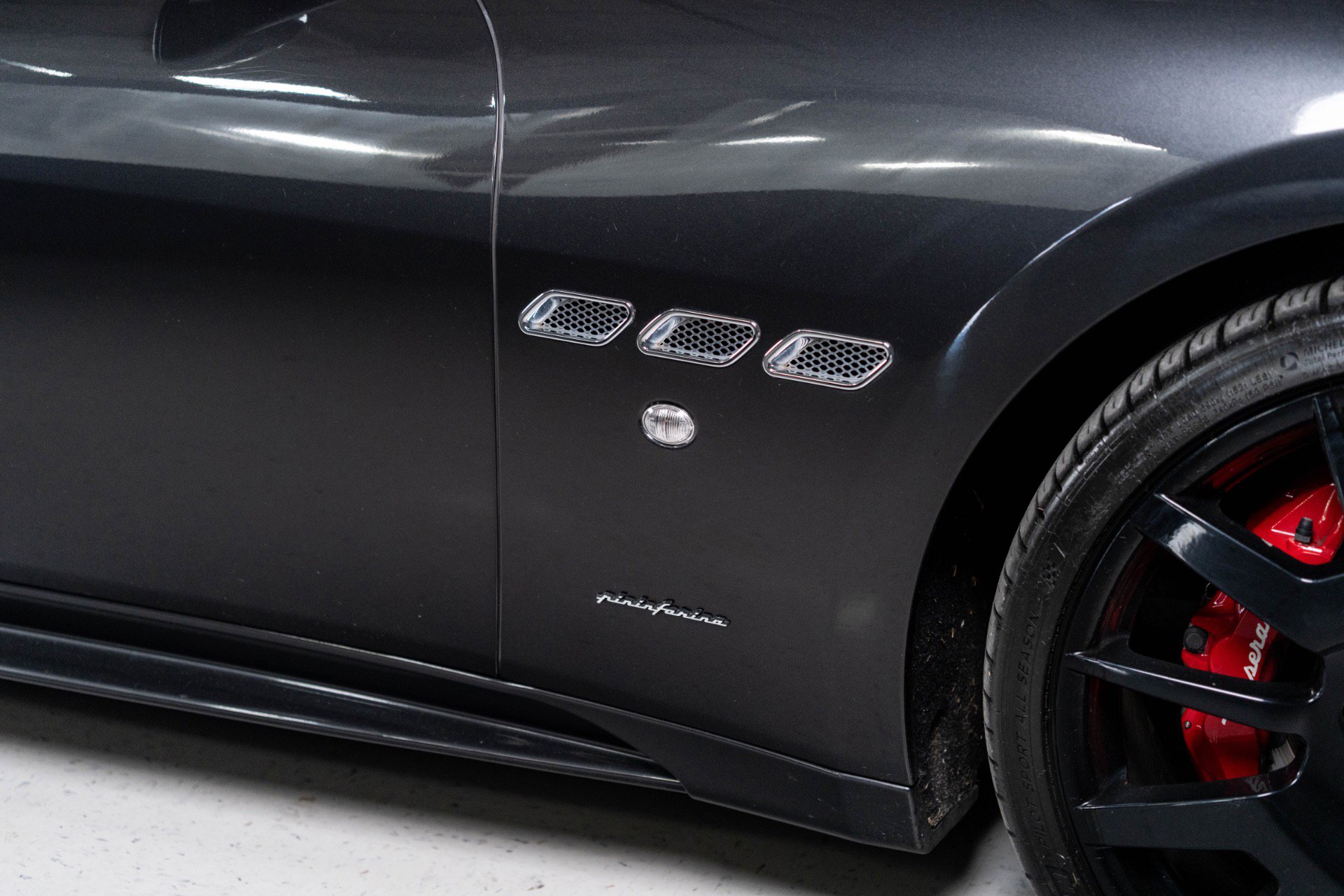 Used 2012 Maserati GranTurismo S image 20