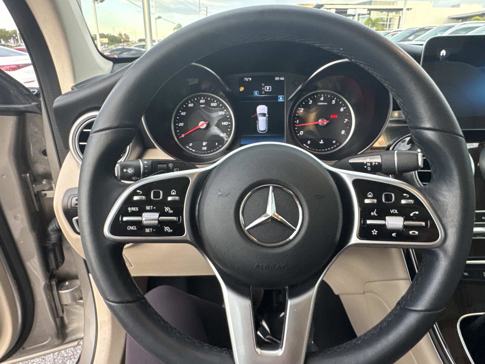 Certified 2022 Mercedes-Benz GLC 300 image 28