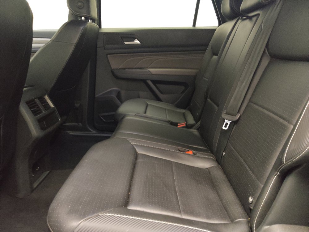 Used 2023 Volkswagen Atlas Cross Sport SE FWD image 18