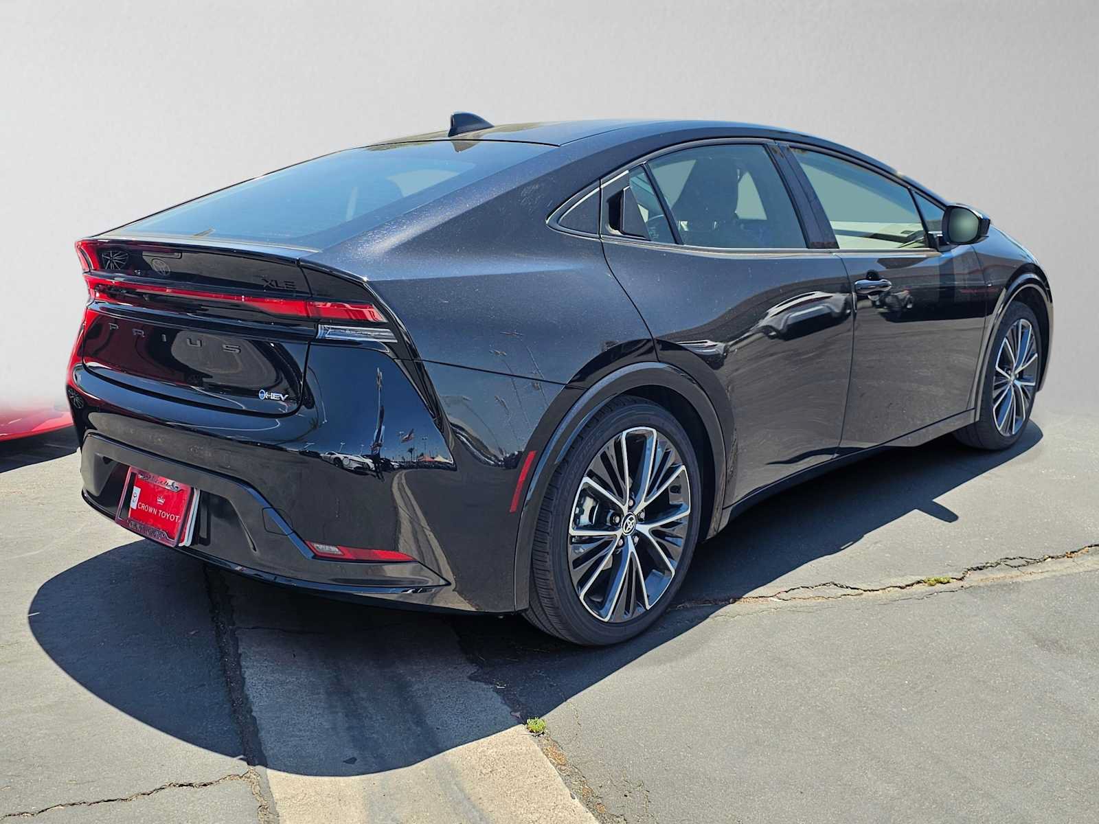 Certified 2026 Toyota Prius XLE FWD image 3
