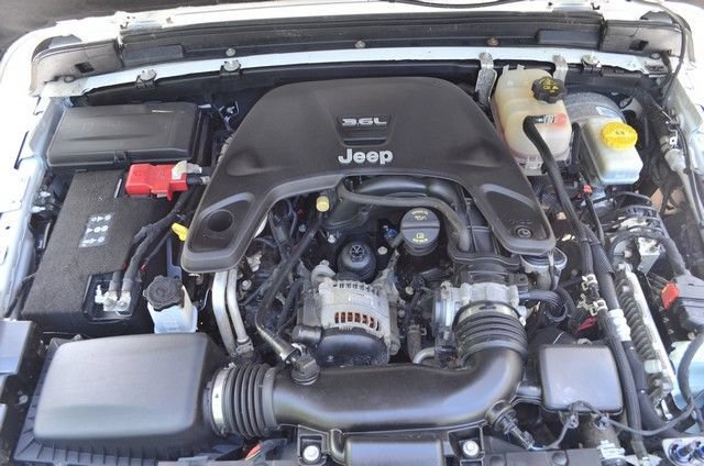 Used 2019 Jeep Wrangler Rubicon AWD/4WD image 39