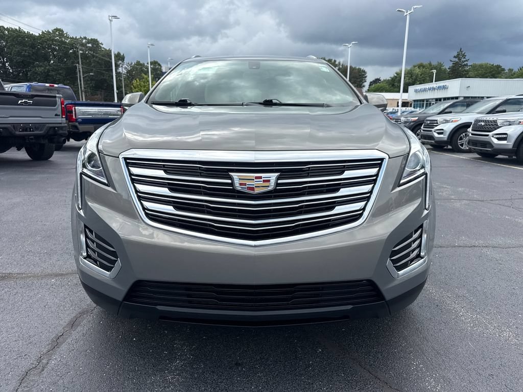 Used 2018 Cadillac XT5 AWD image 4