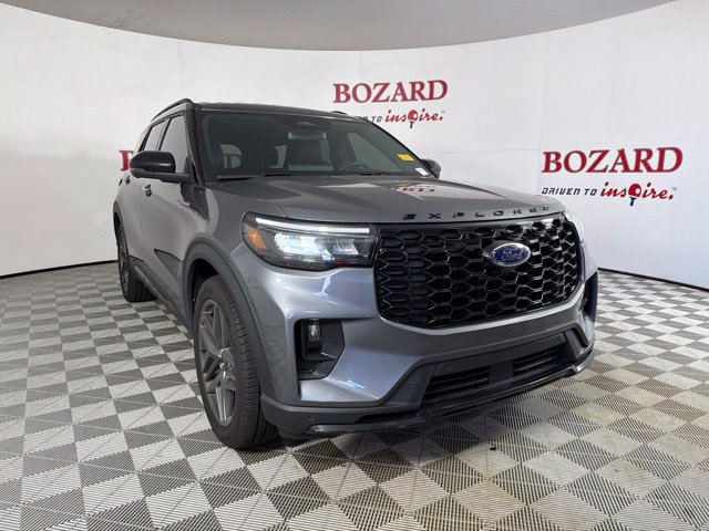 Used 2025 Ford Explorer ST-Line w/ Premium Package