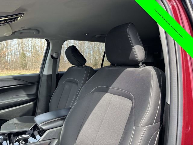 Used 2023 Jeep Grand Cherokee L Laredo image 6