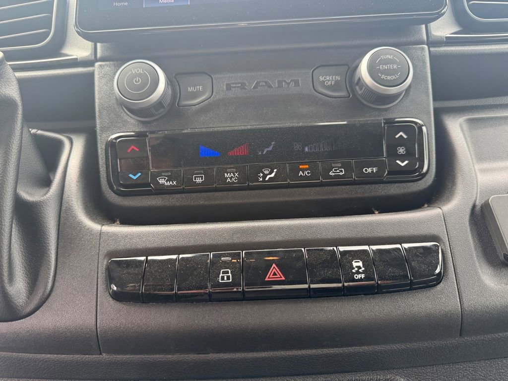 New 2026 RAM ProMaster 3500 w/ Premium Convenience Group image 29