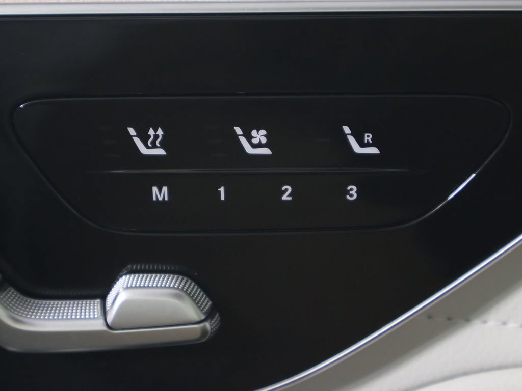 Used 2024 Mercedes-Benz EQS 450+ 4MATIC Sedan w/ AMG Line Exterior Package image 40