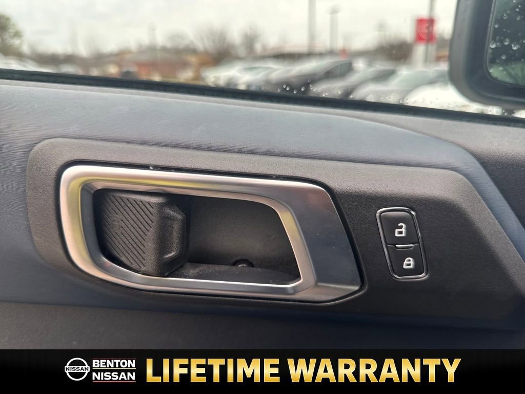 Used 2024 Ford Bronco Heritage Edition image 12