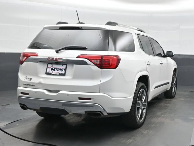 Used 2019 GMC Acadia Denali w/ Technology Package FWD image 8