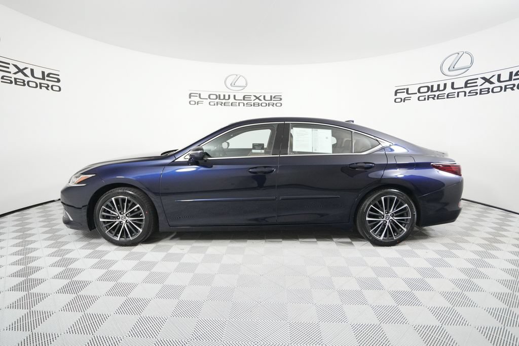 Certified 2022 Lexus ES 350 w/ Premium Package FWD image 4