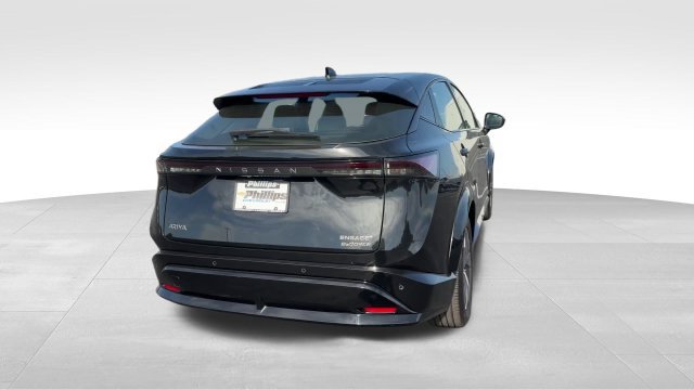Used 2024 Nissan Ariya AWD image 7