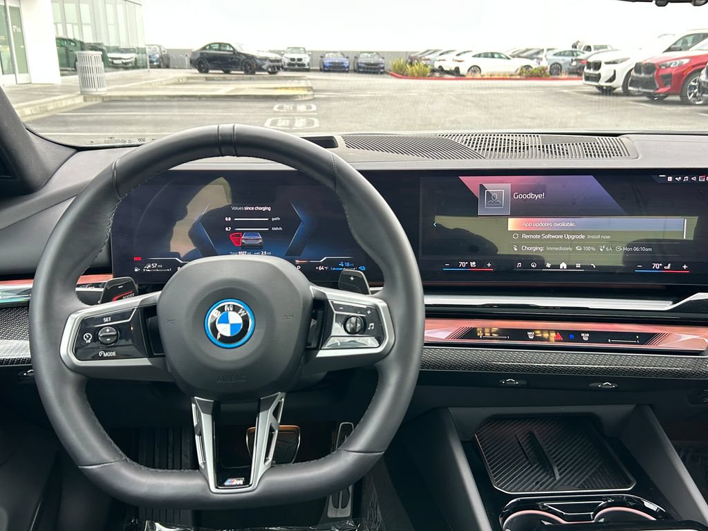 Used 2026 BMW 550e xDrive AWD/4WD image 17