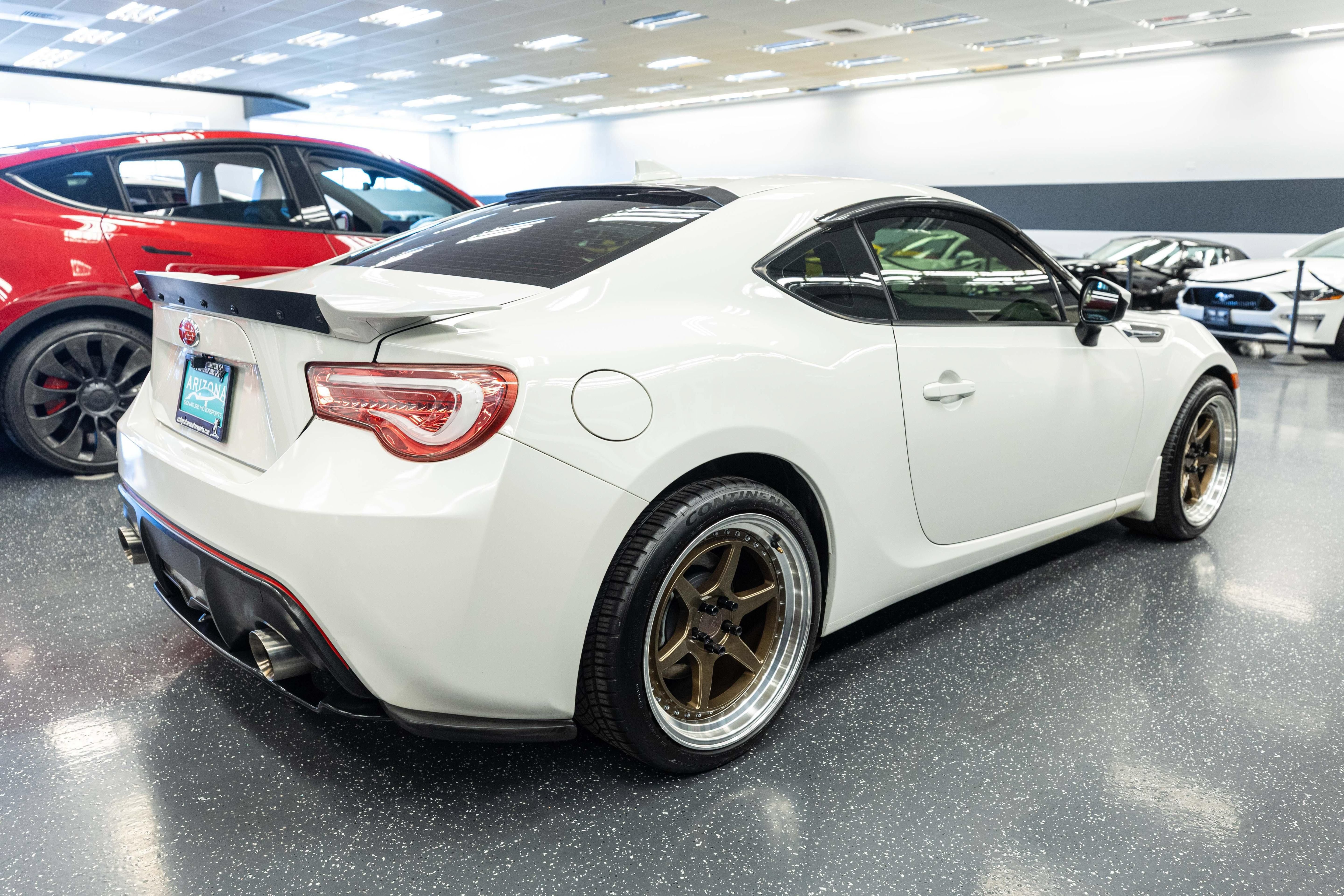 Used 2015 Subaru BRZ Limited w/ Popular Package #2B RWD image 5