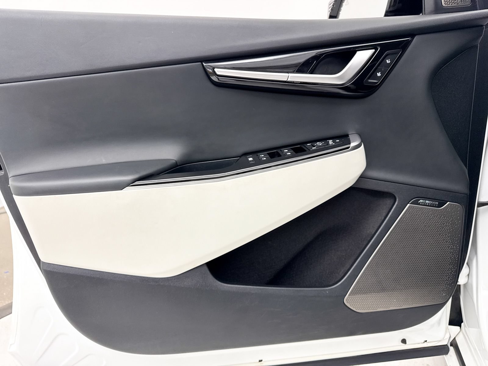 Certified 2023 Kia EV6 GT-Line AWD/4WD image 32