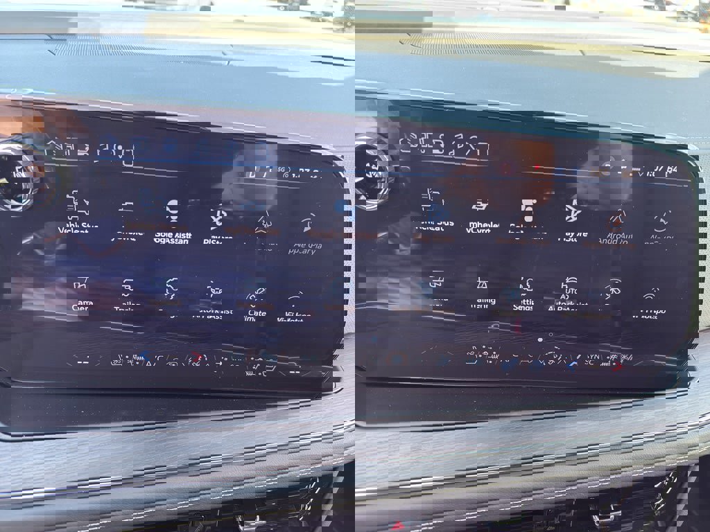 New 2026 Chevrolet Tahoe Premier w/ Sun And Tow Package image 18