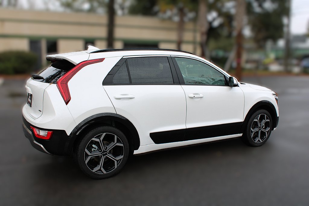 New 2026 Kia Niro EX FWD image 5