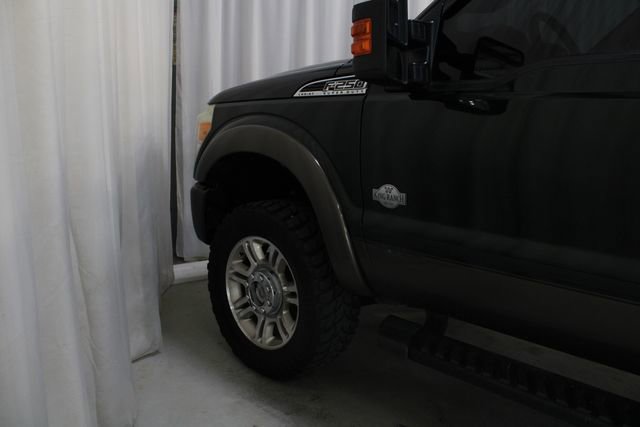 Used 2015 Ford F250 King Ranch w/ FX4 Off-Road Package AWD/4WD image 28