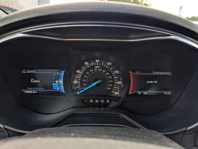 Used 2020 Ford Fusion Titanium AWD/4WD image 18