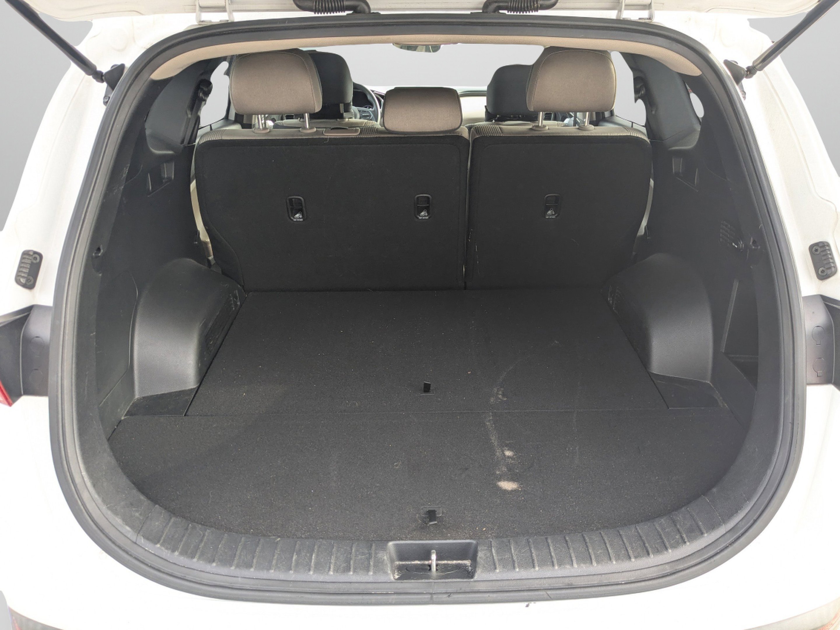 Used 2021 Hyundai Santa Fe SEL w/ Cargo Package FWD image 41